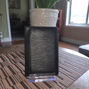 Authentic Louis Vuitton Black Epi Leather Wallet/Cardholder